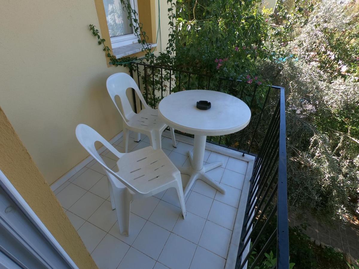 Sarıhan Apart Otel Ölüdeniz Exterior foto